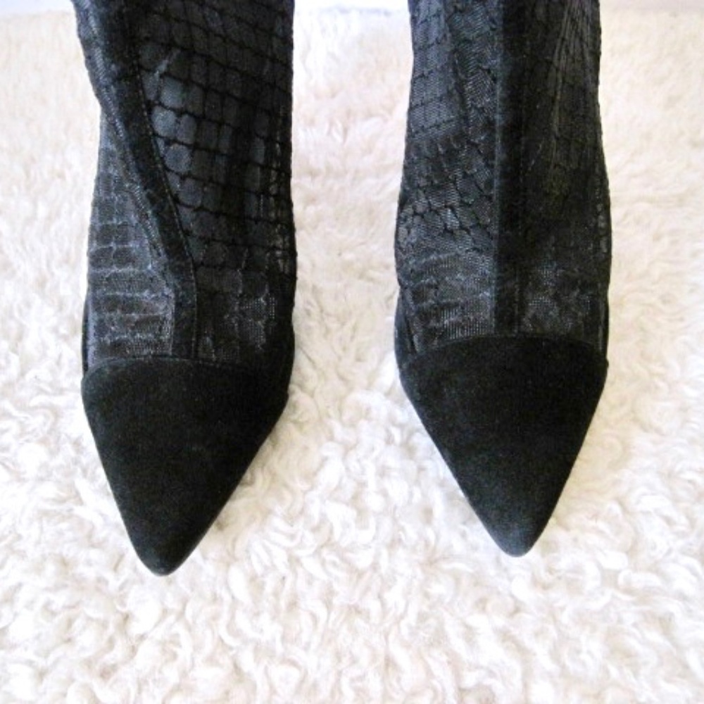 * Host Pick *Kendall & Kylie Haven Mesh/Suede Booties - Picture 4 of 10